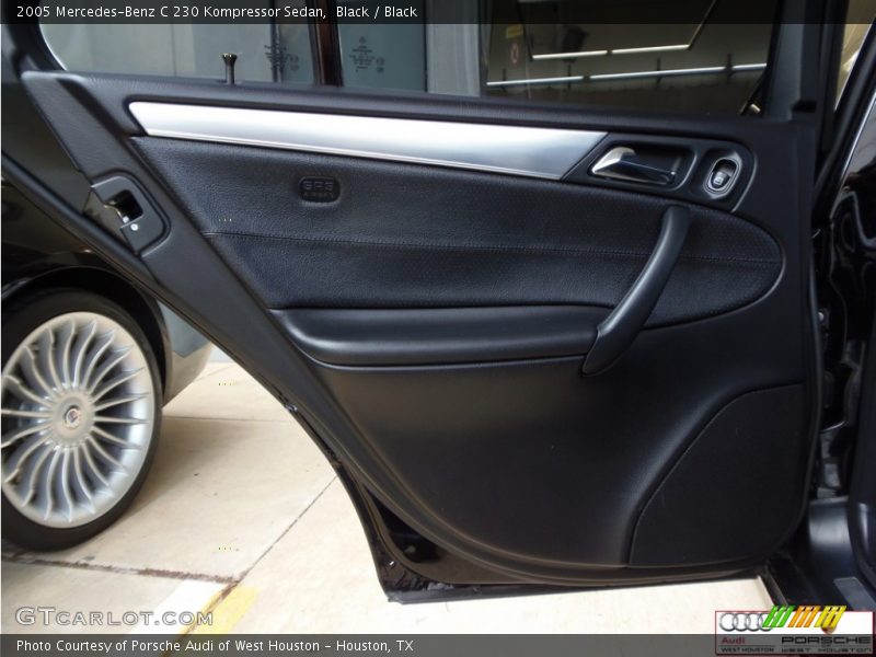 Black / Black 2005 Mercedes-Benz C 230 Kompressor Sedan