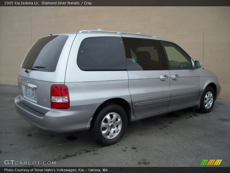 Diamond Silver Metallic / Gray 2005 Kia Sedona LX