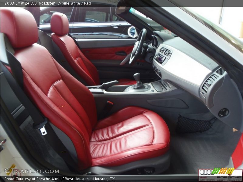 Alpine White / Red 2003 BMW Z4 3.0i Roadster