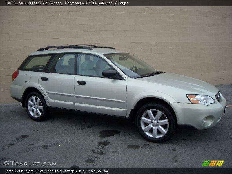 Champagne Gold Opalescent / Taupe 2006 Subaru Outback 2.5i Wagon