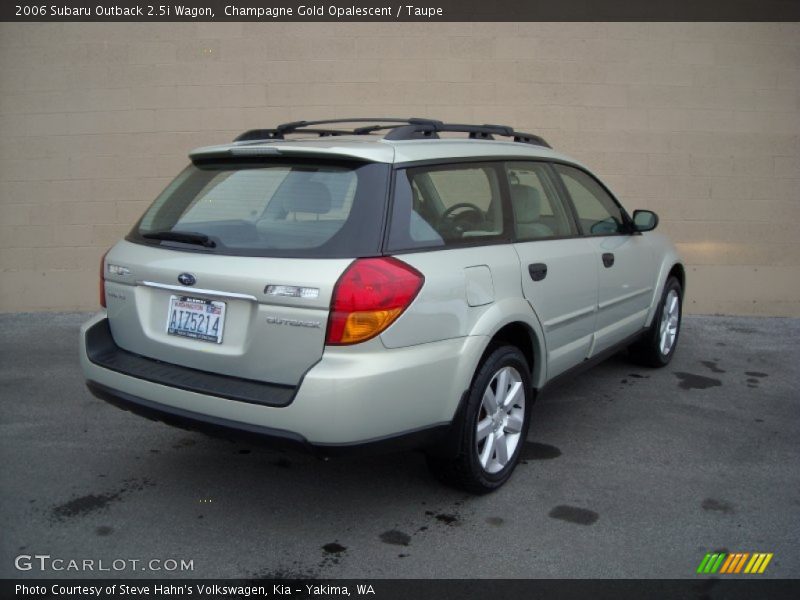 Champagne Gold Opalescent / Taupe 2006 Subaru Outback 2.5i Wagon