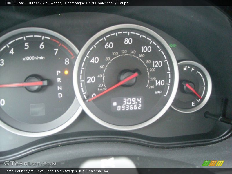 Champagne Gold Opalescent / Taupe 2006 Subaru Outback 2.5i Wagon