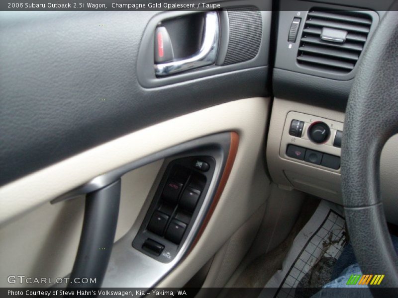 Champagne Gold Opalescent / Taupe 2006 Subaru Outback 2.5i Wagon