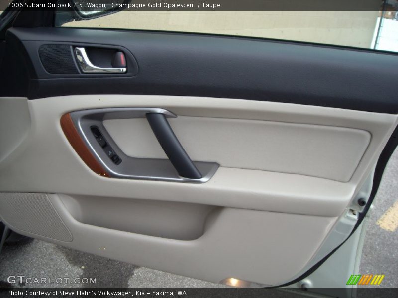 Champagne Gold Opalescent / Taupe 2006 Subaru Outback 2.5i Wagon