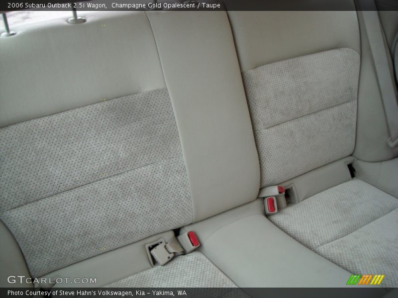 Champagne Gold Opalescent / Taupe 2006 Subaru Outback 2.5i Wagon