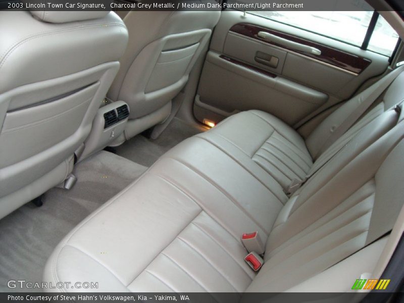 Charcoal Grey Metallic / Medium Dark Parchment/Light Parchment 2003 Lincoln Town Car Signature