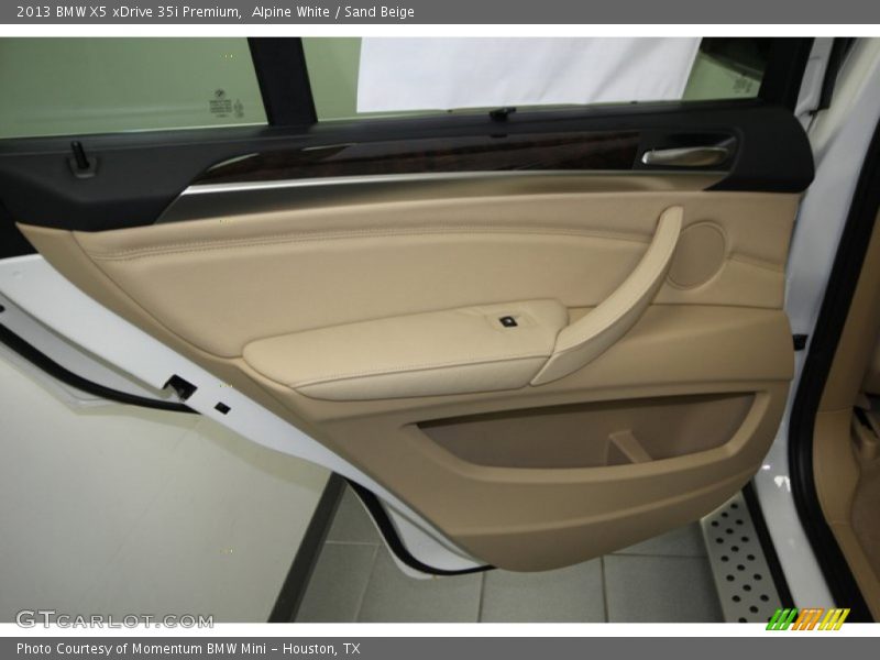 Alpine White / Sand Beige 2013 BMW X5 xDrive 35i Premium