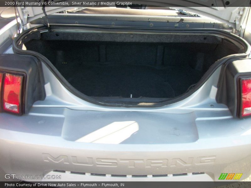 Silver Metallic / Medium Graphite 2000 Ford Mustang V6 Convertible