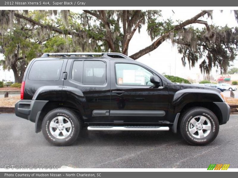 2012 Xterra S 4x4 Super Black