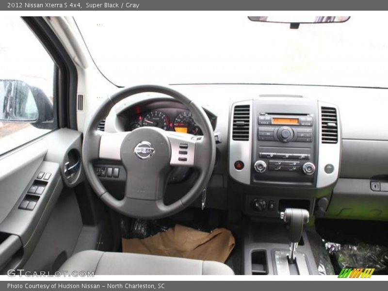 Super Black / Gray 2012 Nissan Xterra S 4x4