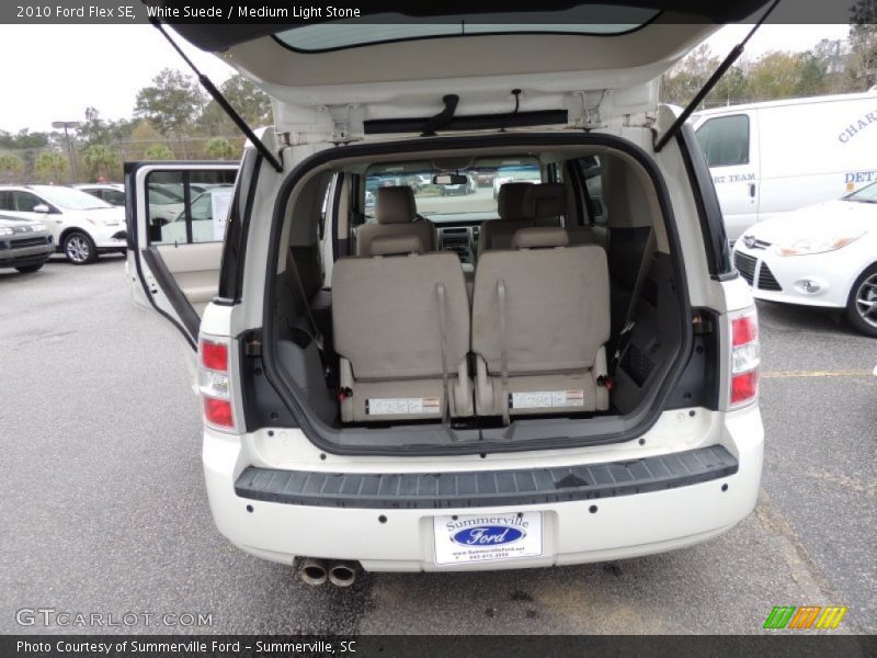 White Suede / Medium Light Stone 2010 Ford Flex SE