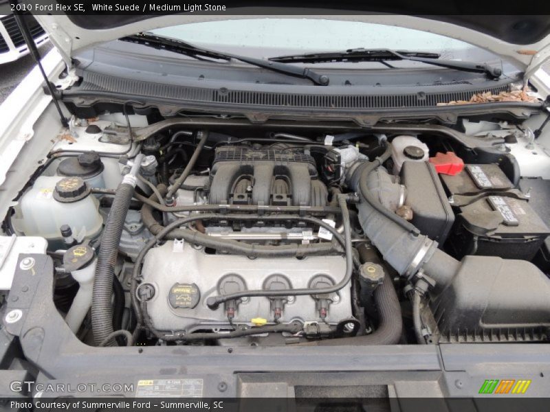 White Suede / Medium Light Stone 2010 Ford Flex SE