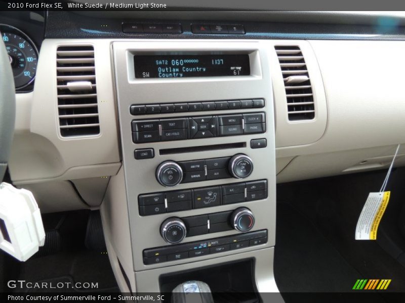 White Suede / Medium Light Stone 2010 Ford Flex SE