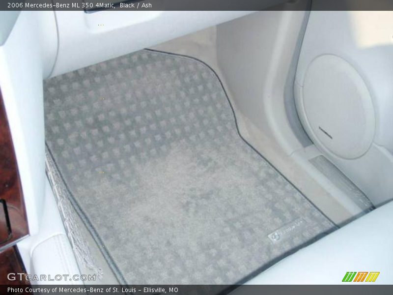 Black / Ash 2006 Mercedes-Benz ML 350 4Matic