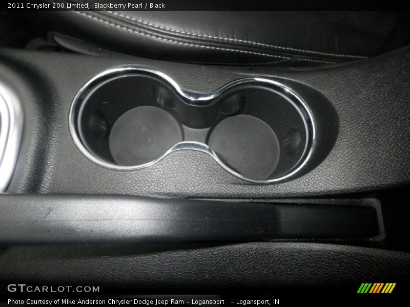 Blackberry Pearl / Black 2011 Chrysler 200 Limited
