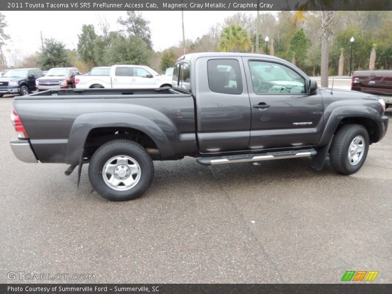 Magnetic Gray Metallic / Graphite Gray 2011 Toyota Tacoma V6 SR5 PreRunner Access Cab