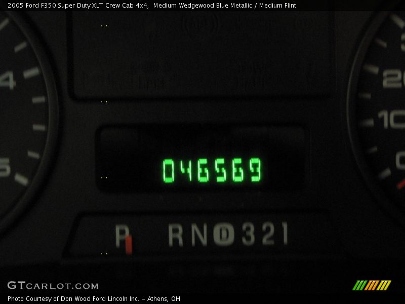 Medium Wedgewood Blue Metallic / Medium Flint 2005 Ford F350 Super Duty XLT Crew Cab 4x4