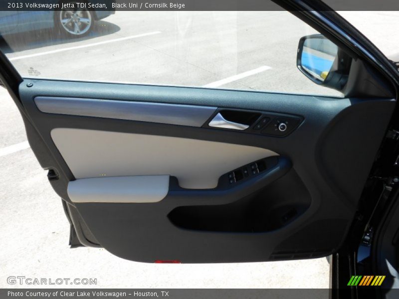 Black Uni / Cornsilk Beige 2013 Volkswagen Jetta TDI Sedan