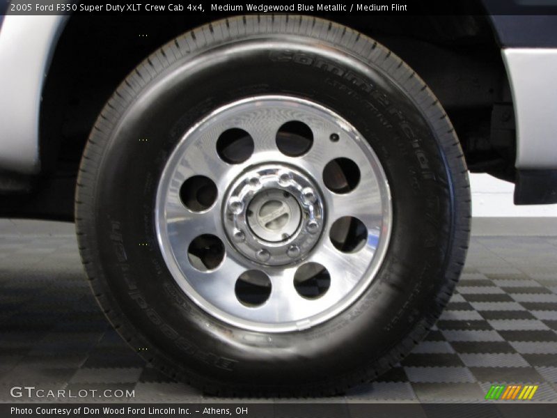 2005 F350 Super Duty XLT Crew Cab 4x4 Wheel