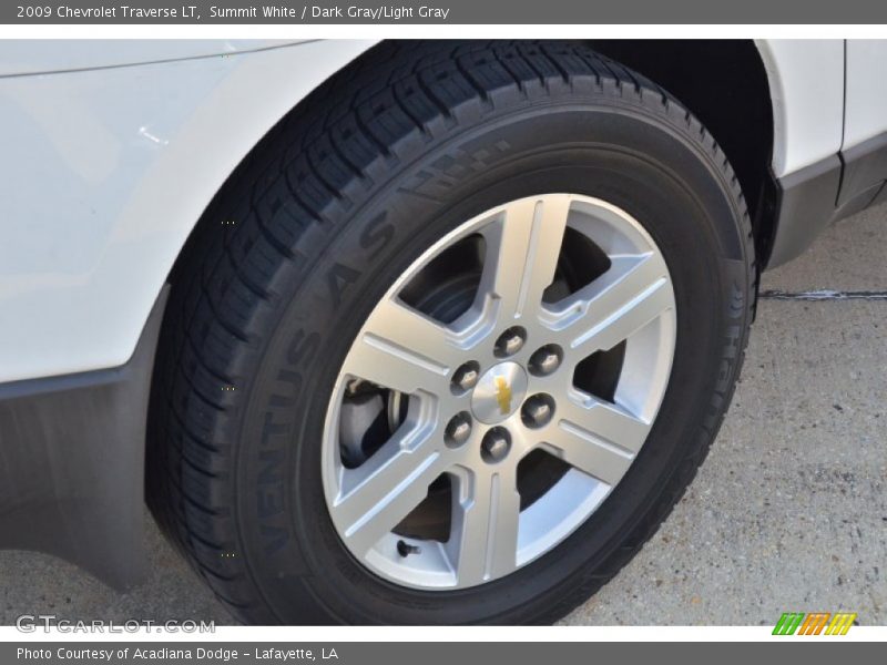 Summit White / Dark Gray/Light Gray 2009 Chevrolet Traverse LT
