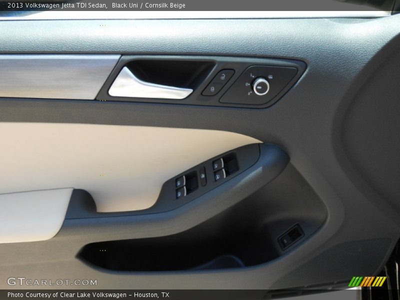Black Uni / Cornsilk Beige 2013 Volkswagen Jetta TDI Sedan