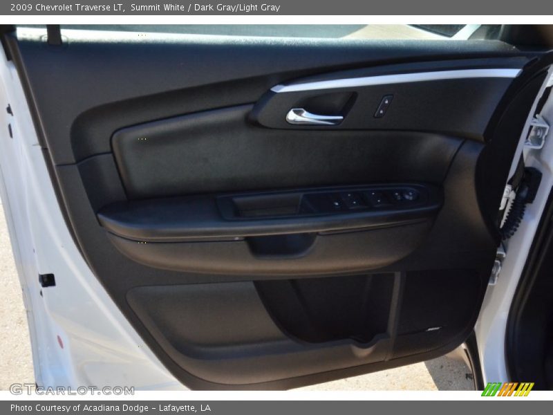 Summit White / Dark Gray/Light Gray 2009 Chevrolet Traverse LT