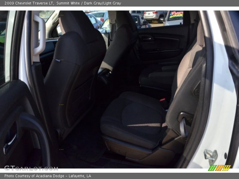 Summit White / Dark Gray/Light Gray 2009 Chevrolet Traverse LT