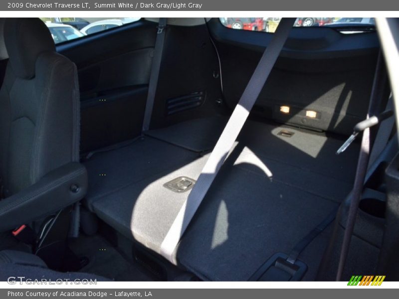 Summit White / Dark Gray/Light Gray 2009 Chevrolet Traverse LT