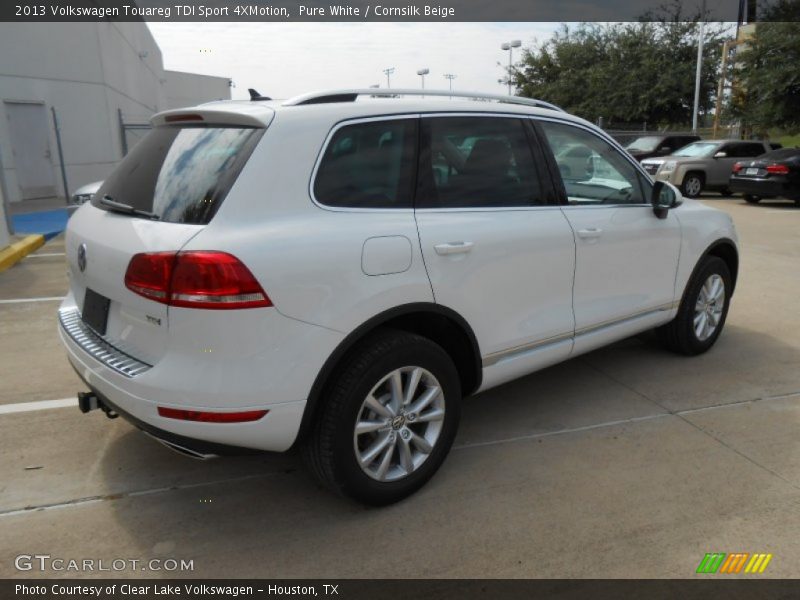 Pure White / Cornsilk Beige 2013 Volkswagen Touareg TDI Sport 4XMotion