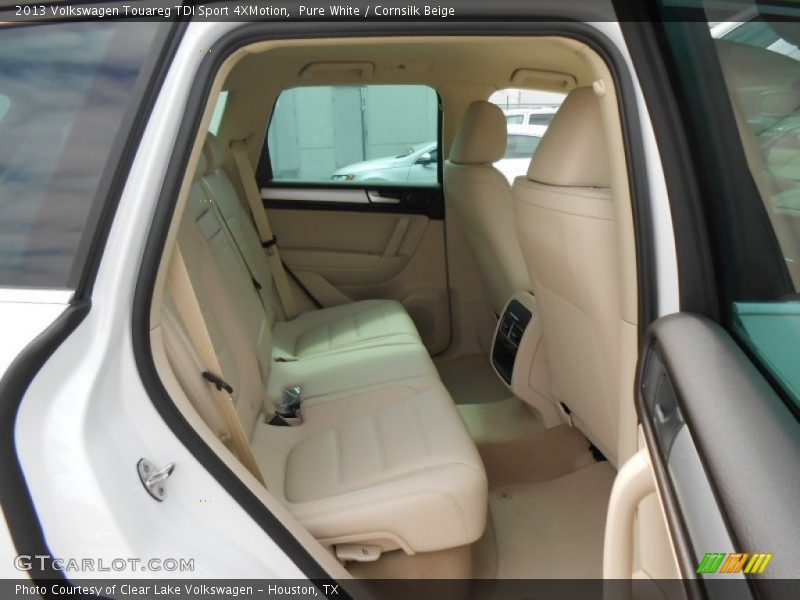 Pure White / Cornsilk Beige 2013 Volkswagen Touareg TDI Sport 4XMotion