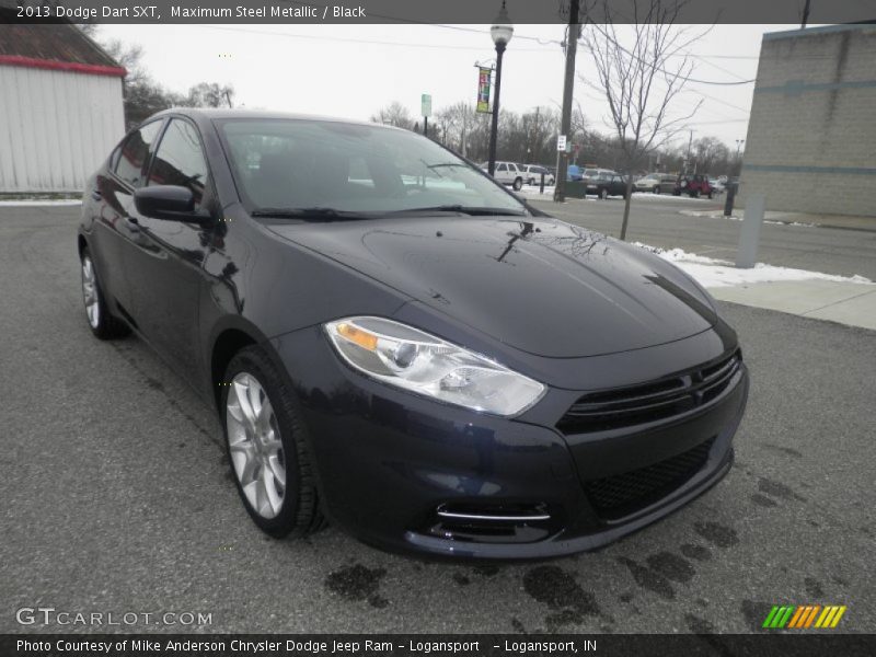 Front 3/4 View of 2013 Dart SXT
