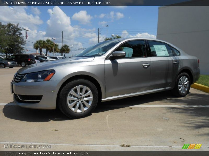 Tungsten Silver Metallic / Titan Black 2013 Volkswagen Passat 2.5L S