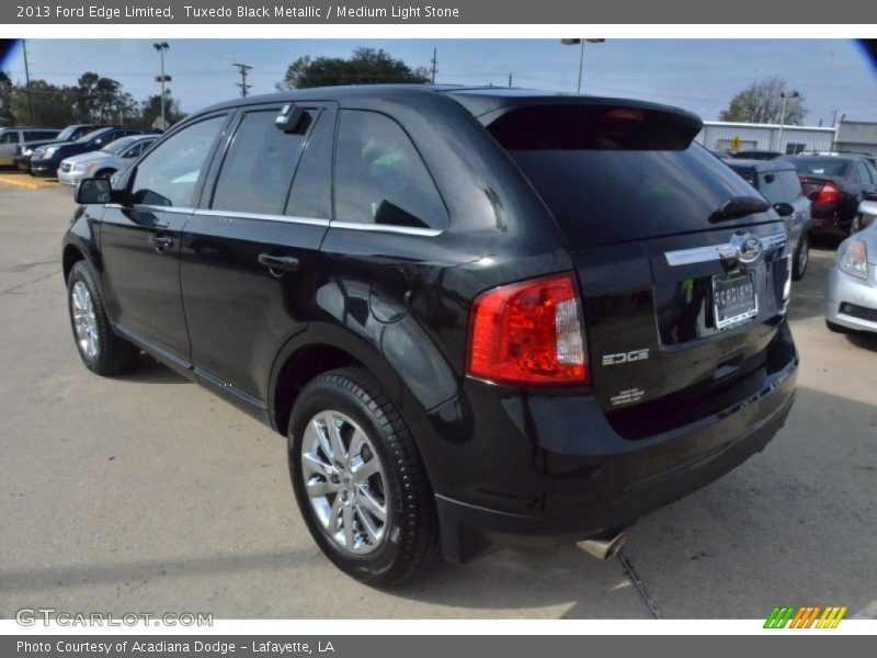 Tuxedo Black Metallic / Medium Light Stone 2013 Ford Edge Limited