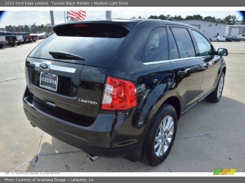Tuxedo Black Metallic / Medium Light Stone 2013 Ford Edge Limited