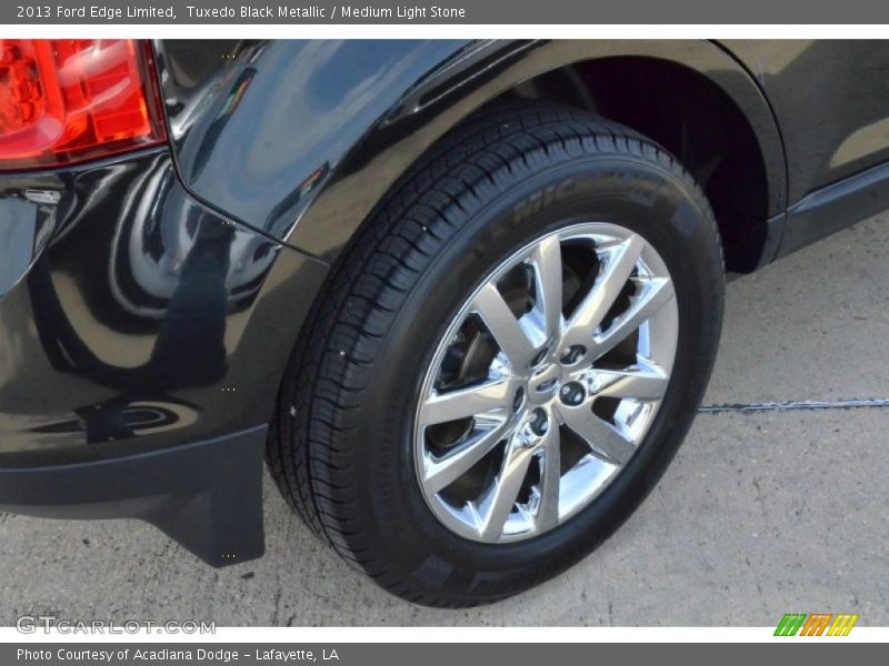 Tuxedo Black Metallic / Medium Light Stone 2013 Ford Edge Limited