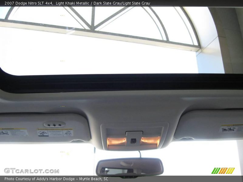 Light Khaki Metallic / Dark Slate Gray/Light Slate Gray 2007 Dodge Nitro SLT 4x4