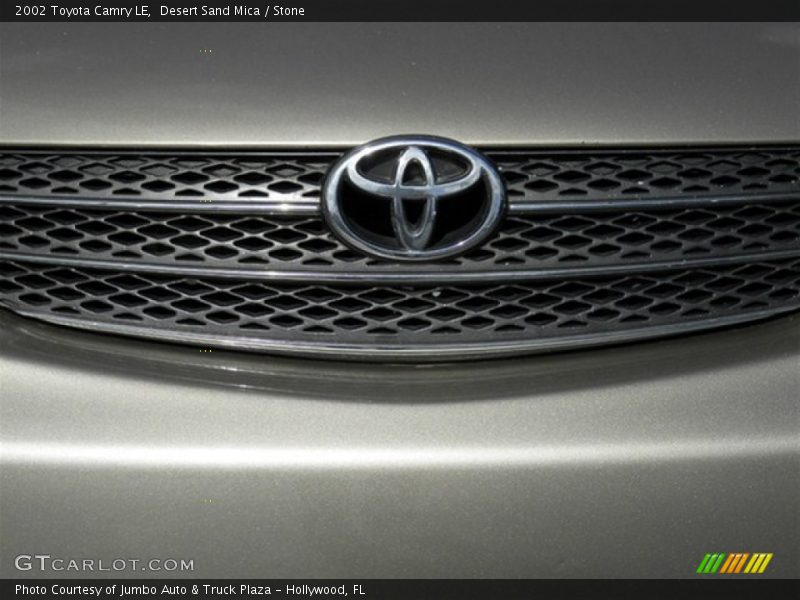 Desert Sand Mica / Stone 2002 Toyota Camry LE