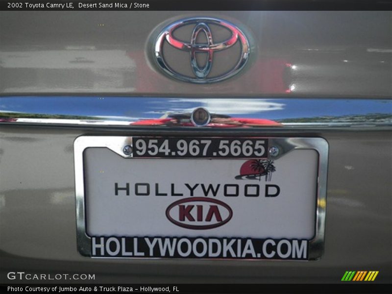 Desert Sand Mica / Stone 2002 Toyota Camry LE