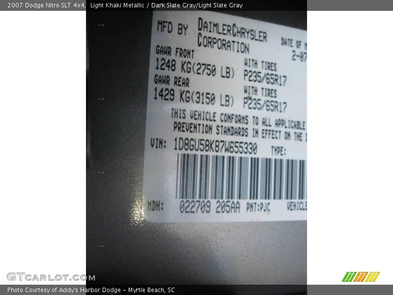Light Khaki Metallic / Dark Slate Gray/Light Slate Gray 2007 Dodge Nitro SLT 4x4