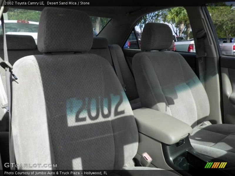 Desert Sand Mica / Stone 2002 Toyota Camry LE