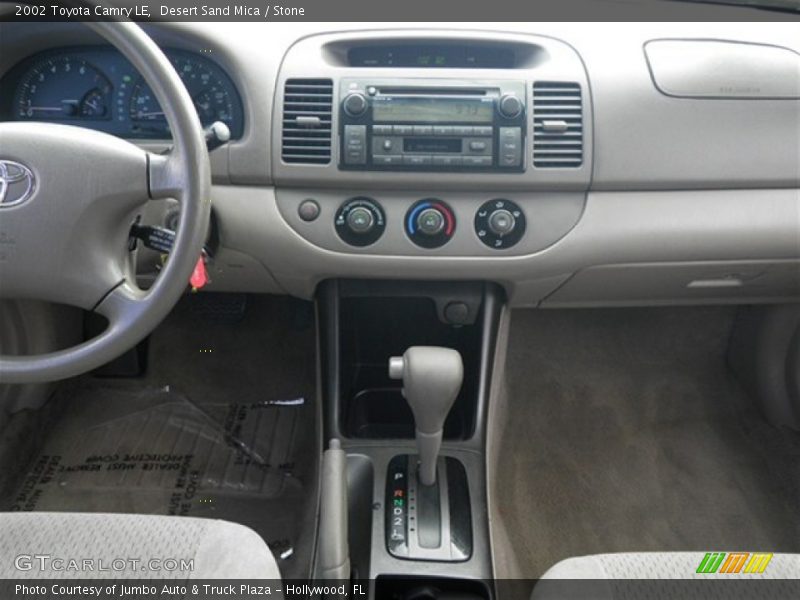 Desert Sand Mica / Stone 2002 Toyota Camry LE