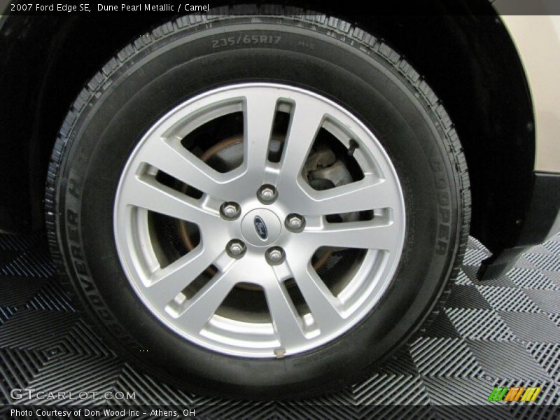 Dune Pearl Metallic / Camel 2007 Ford Edge SE