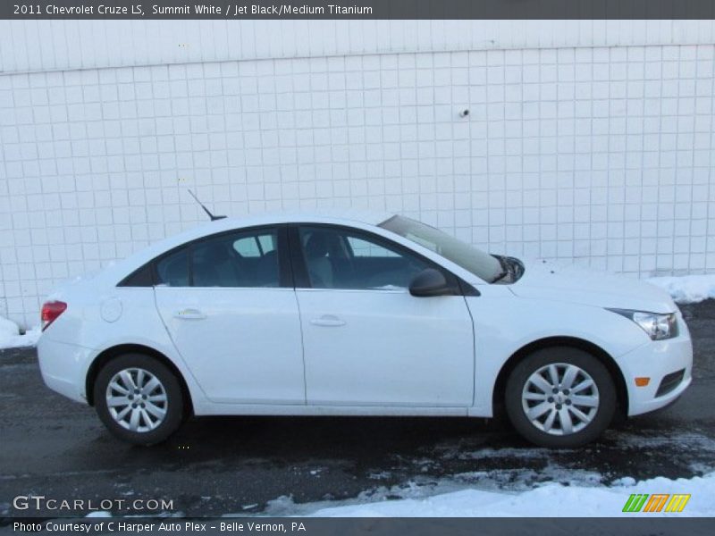 Summit White / Jet Black/Medium Titanium 2011 Chevrolet Cruze LS
