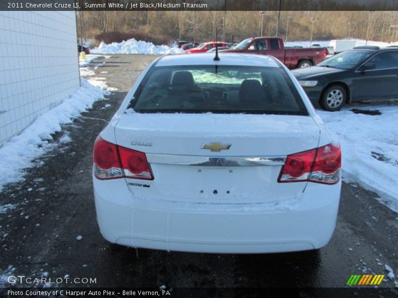 Summit White / Jet Black/Medium Titanium 2011 Chevrolet Cruze LS