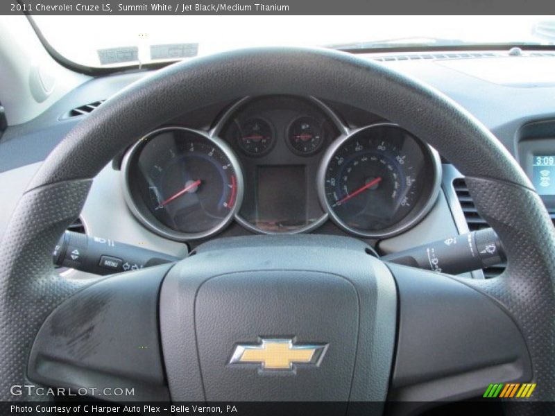 Summit White / Jet Black/Medium Titanium 2011 Chevrolet Cruze LS