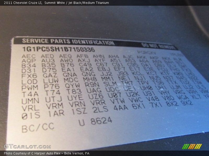 Summit White / Jet Black/Medium Titanium 2011 Chevrolet Cruze LS