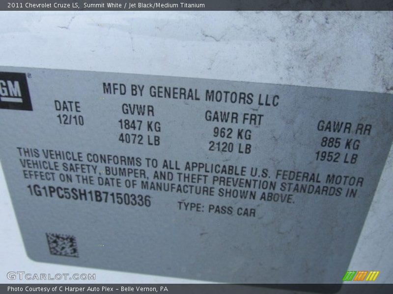 Summit White / Jet Black/Medium Titanium 2011 Chevrolet Cruze LS