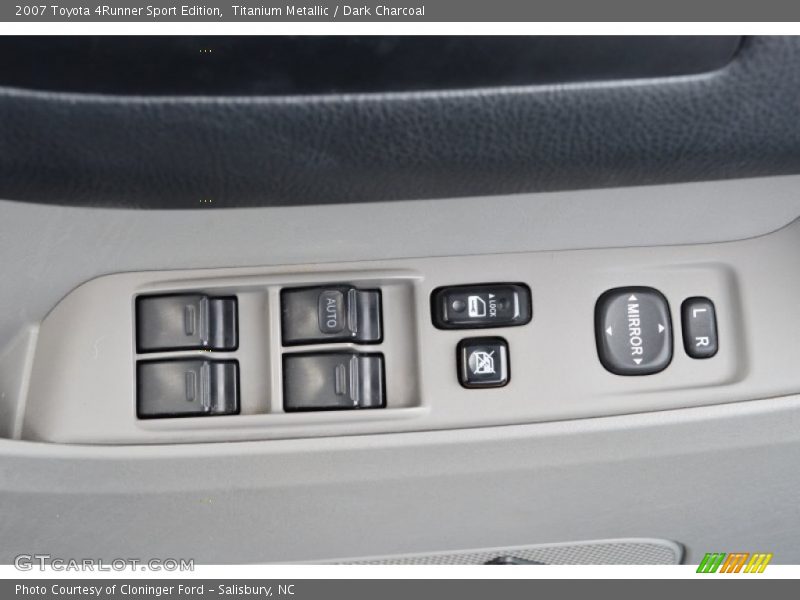 Controls of 2007 4Runner Sport Edition