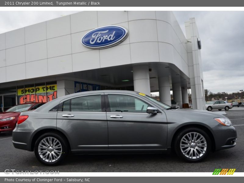Tungsten Metallic / Black 2011 Chrysler 200 Limited