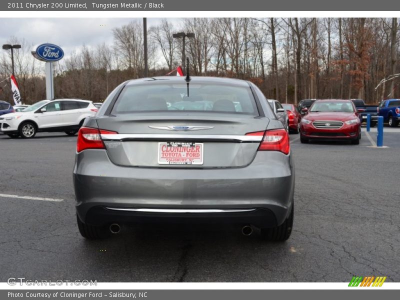 Tungsten Metallic / Black 2011 Chrysler 200 Limited